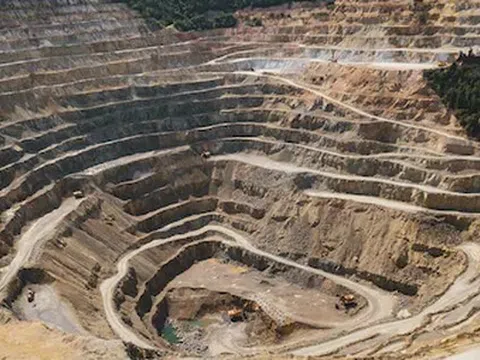 Một quốc gia châu Á đang ráo riết phá thế độc quyền đất hiếm của Trung Quốc: Sỡ hữu hơn 12 triệu tấn ‘vàng nâu’ chứa kim loại đất hiếm, ông lớn nội địa tuyên bố: “Tiền không phải vấn đề”