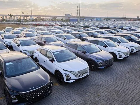 Giá rẻ cùng thuế nhập khẩu 0%, ô tô từ Đông Nam Á ồ ạt đổ bộ Việt Nam