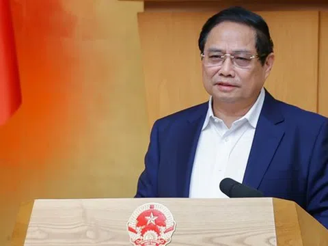 Thủ tướng: Tiến tới năm 2026 điều hành tăng trưởng tín dụng theo công cụ thị trường và gỡ bỏ hạn ngạch