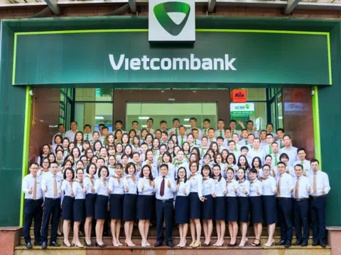Vietcombank tuyển dụng lớn toàn quốc, nhiều vị trí không cần kinh nghiệm