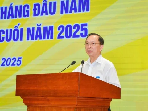 Tăng trưởng tín dụng gần 10%, NHNN tiếp tục duy trì lãi suất thấp và linh hoạt tỷ giá để hỗ trợ nền kinh tế