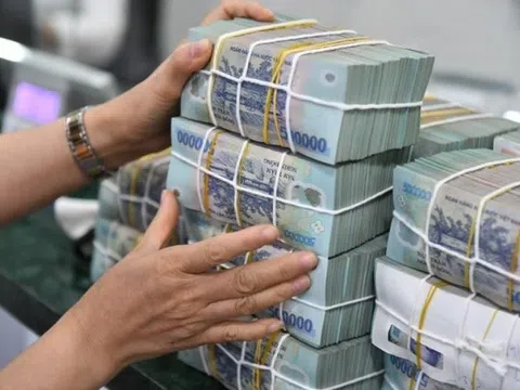 Người dân vay tiền rồi tiền cũng quay trở lại ngân hàng dưới dạng tiền gửi