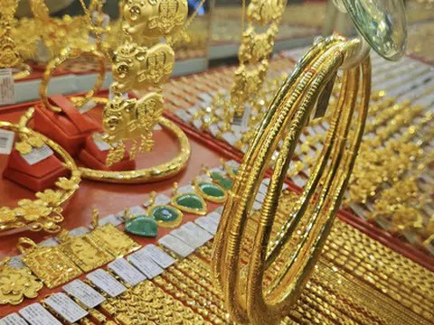 Mua bán vàng từ 20 triệu đồng trong ngày phải chuyển khoản