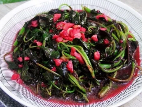 Loại rau dân dã giá chỉ 10.000 đồng/kg nhưng là vựa dưỡng chất hoàn hảo, nhiều canxi hơn cả tôm, ăn mỗi tuần lợi đủ đường