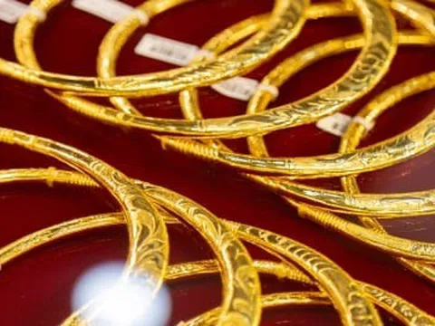 Giá vàng trong nước có thể cán mốc 130 triệu đồng/lượng