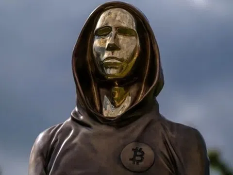 Công ty blockchain của con trai tỷ phú Hồ Hùng Anh 'chơi lớn': Tuyên bố sẽ đặt tượng 'cha đẻ' Bitcoin tại Việt Nam, giá trị bằng 1 BTC