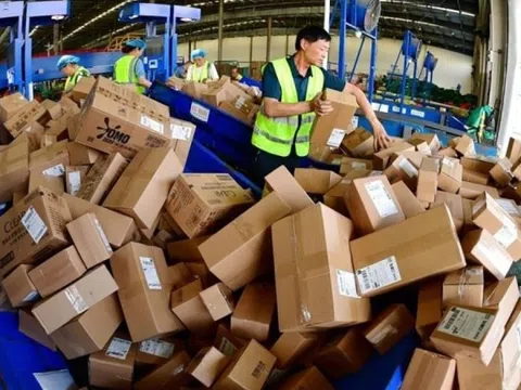 Từ 1/8: Chính thức thu VAT tự động với hàng nhập khẩu dưới 1 triệu