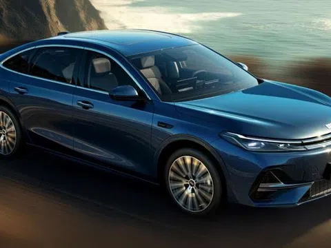 Hãng xe xây nhà máy 4.100 tỷ tại Việt Nam mở bán đối thủ Toyota Camry: chỉ tốn 2,7 lít/100 km, giá siêu rẻ hơn 370 triệu đồng