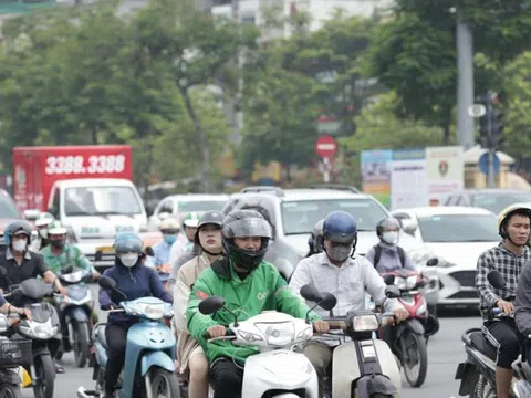 Chủ tịch Hà Nội: Không vì lợi ích người đi xe máy cũ nát mà ảnh hưởng đến cả triệu người dân