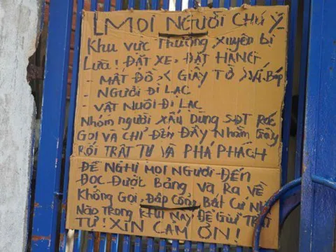 Lạ lùng "hẻm bom hàng" khiến shipper khốn khổ, người dân buộc phải cảnh báo