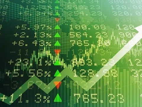 Cổ phiếu của Vingroup dẫn dắt, VN-Index lấy lại mốc 1.475 điểm
