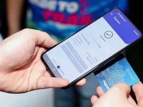 Nhận tiền lương hưu và trợ cấp BHXH qua tài khoản ngân hàng có phải đóng thuế?