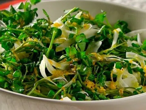Ngôi vương rau xanh: 'Siêu thực phẩm' rẻ tiền ở chợ Việt, được CDC Mỹ vinh danh là 'tốt nhất hành tinh'