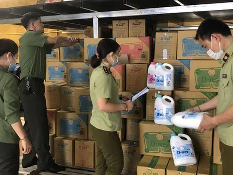 Loạt sản phẩm tẩy rửa nổi tiếng D-nee, Hygiene, Tauau bị làm giả, buộc tiêu hủy toàn bộ