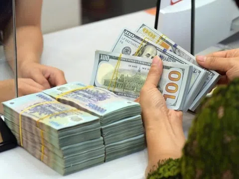 Tỷ giá USD hôm nay 17/7: Đồng bạc xanh tăng nhẹ, thị trường quốc tế biến động