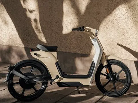 Honda bán xe Cub hơn 80 triệu, bản chạy điện chỉ hơn 20 triệu đã về: Dáng đẹp lạ, chỉ có thể đi một mình