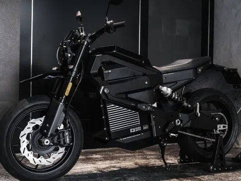 Xe máy điện Việt Nam đầu tiên mạnh ngang Kia, sạc đầy đi 240 km với 5 tầng bảo vệ pin,