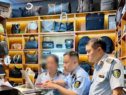Tiếp tục mở đợt cao điểm chống hàng giả, hàng lậu