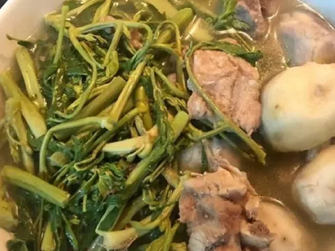 Loại rau 25.000 đồng/ bó nhưng chỉ nhặt được 1 'nhúm': Xưa mọc hoang nay thành đặc sản đắt khách đến lạ