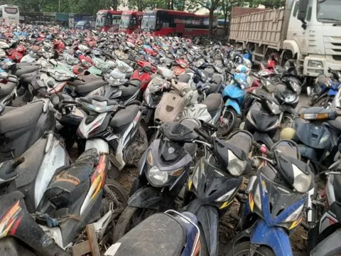 Hà Nội chuẩn bị cấm xe máy xăng: Hàng triệu phương tiện chạy xăng sẽ đi đâu về đâu?