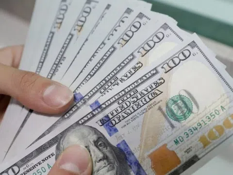 Tỷ giá hôm nay 25/7: USD giữ vững, NDT nhích nhẹ