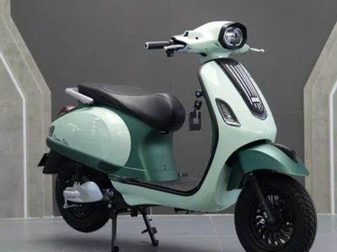 4 mẫu xe máy điện giá chỉ ngang Honda Wave, thích hợp cho khách hàng phổ thông: Đi chất, chạy xa tới 262km, chi phí sạc rất rẻ