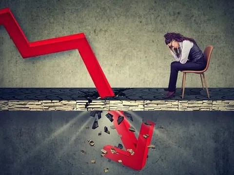 Hai cổ phiếu "ngậm ngùi" đứng ngoài cuộc vui giữa ngày VN-Index lên đỉnh mới