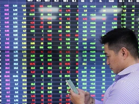 Vì sao nhiều ngân hàng muốn ‘thâu tóm’ công ty chứng khoán?