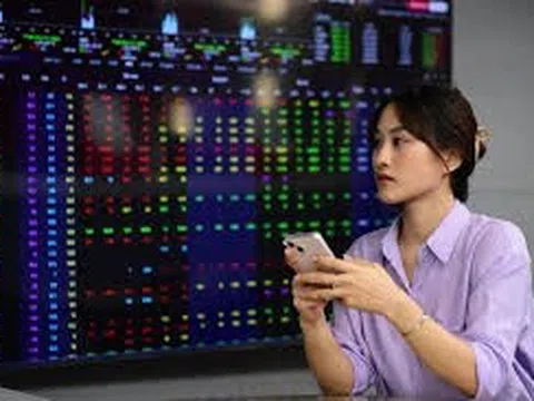 Cổ phiếu chứng khoán, ngân hàng nổi sóng