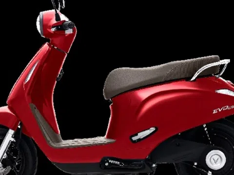 VinFast gây chú ý với xe điện giá rẻ chỉ hơn 14 triệu: Đi 78 km/sạc, nhỏ gọn lại siêu dễ lái