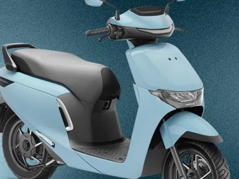 'Honda LEAD' phiên bản điện lộ diện, giá chỉ 35 triệu: Đổi pin siêu tiện, chạy 102 km/lần sạc