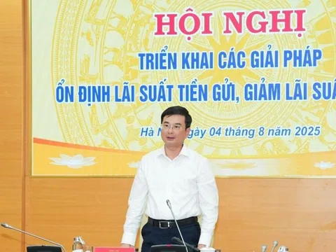 Ngân hàng Nhà nước triệu tập lãnh đạo các NHTM bàn về lãi suất