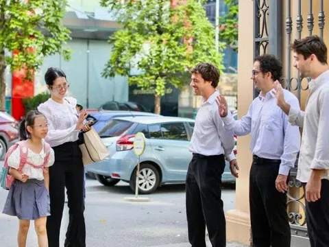 Huy động nghệ nhân, nghệ sĩ tham gia dạy học trong nhà trường