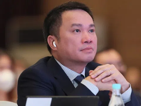 TCBS công bố giá IPO dự kiến, cổ phiếu TCB của Techcombank lập tức tăng trần, tỷ phú Hồ Hùng Anh từng nói: "Khi thời điểm đến, giá trị sẽ bùng nổ"