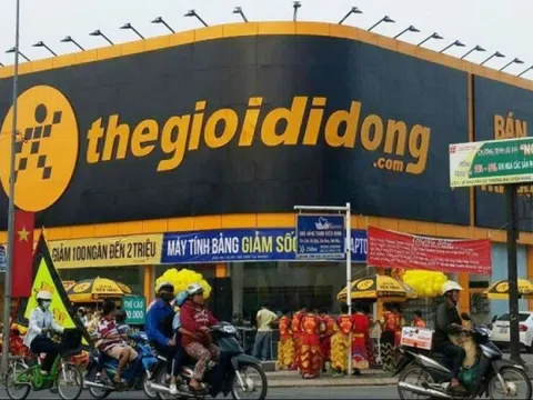 Cả nghìn nhân viên Thế Giới Di Động mất việc