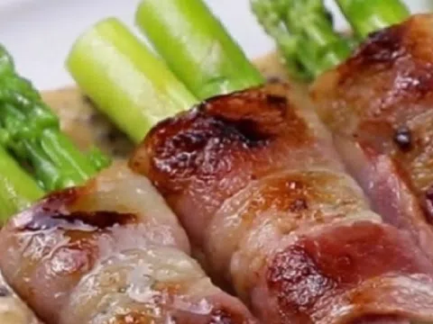 Loại rau lọt top 10 thực phẩm 'sạch' nhất năm 2025: Ở Việt Nam chợ nào cũng bán, giá bao nhiêu?
