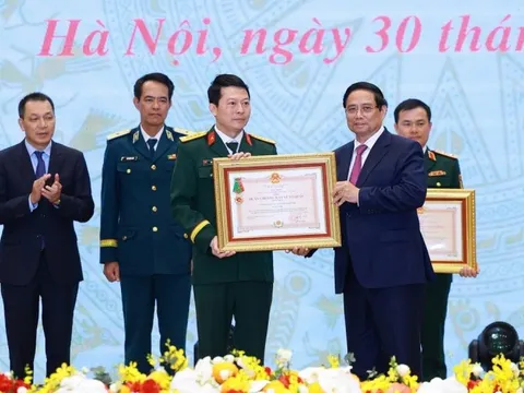 MB vinh dự đón nhận Huân chương Bảo vệ Tổ quốc hạng Nhất tại Hội nghị ‘80 năm Doanh nghiệp đồng hành cùng đất nước’