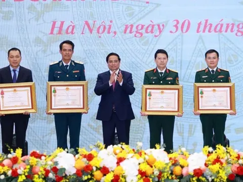 MB vinh dự đón nhận Huân chương Bảo vệ Tổ quốc hạng Nhất