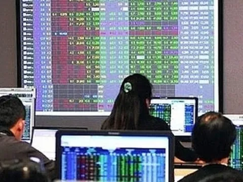 Vì sao công ty chứng khoán ào ạt tăng vốn điều lệ?