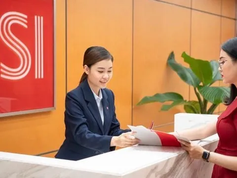 18 nhà đầu tư chi hơn 3.200 tỷ đồng mua cổ phiếu riêng lẻ của SSI