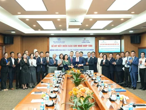 Long Châu hợp tác chiến lược toàn diện cùng Bệnh viện Đại học Y Dược Thành phố Hồ Chí Minh