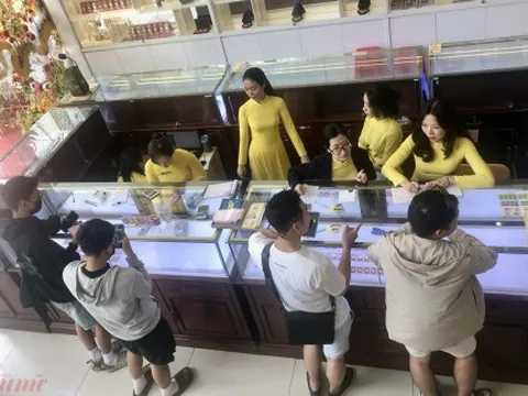 Vàng miếng SJC tăng thêm gần 3 triệu đồng/lượng ngay sau kỳ nghỉ lễ 2/9