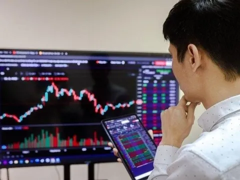Góc nhìn chuyên gia: VN-Index kỳ vọng sớm quay lại đà tăng nhưng chưa nên giải ngân mới