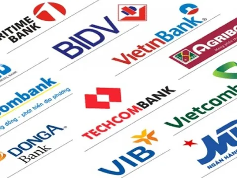 Nhà đầu tư nước ngoài tranh thủ ‘gom’ cổ phiếu ngân hàng khi VN-Index mất hơn 42 điểm