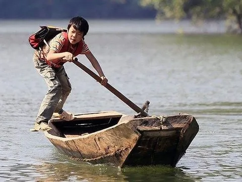 VN-Index giảm sâu hơn 70 điểm từ đỉnh, nhà đầu tư có nên "xuống tiền" bắt đáy?