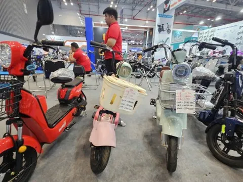 Chuyển đổi xe điện phải có cạnh tranh để người tiêu dùng hưởng lợi