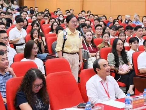 30 giây định mệnh, nữ bác sĩ nội trú hô vang một chuyên ngành khiến cả khán phòng Y Hà Nội vỡ òa