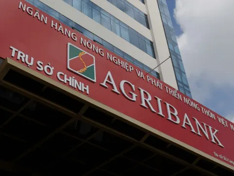 Agribank lên tiếng về sự cố CIC