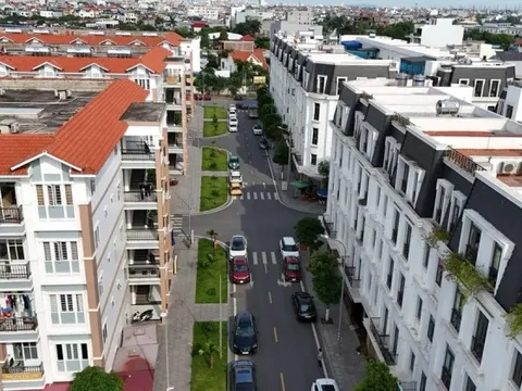 Đua nhau mua lại trái phiếu trước hạn