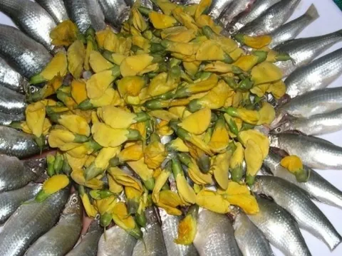 Loại 'cá thần' chỉ xuất hiện vào mùa nước nổi ở miền Tây, giá 300.000 đồng/kg vẫn khan hàng